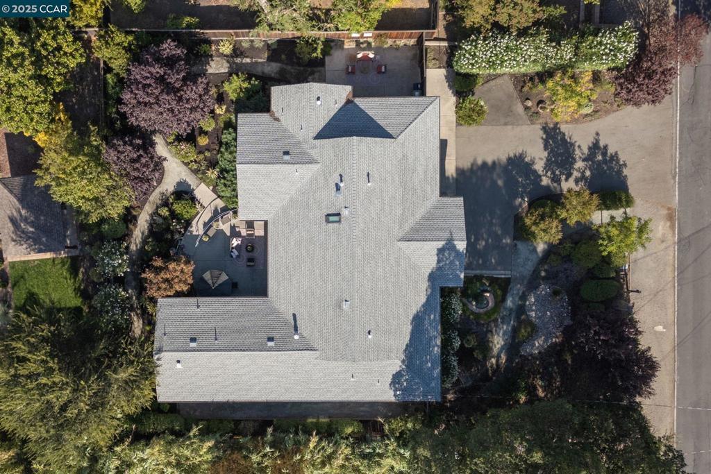 WALNUT HEIGHTS - Residential