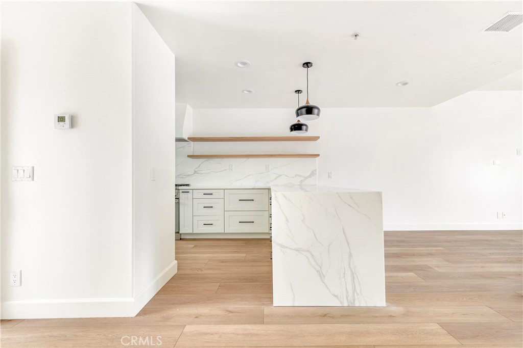 Corona Highlands (CORH) - Residential Lease