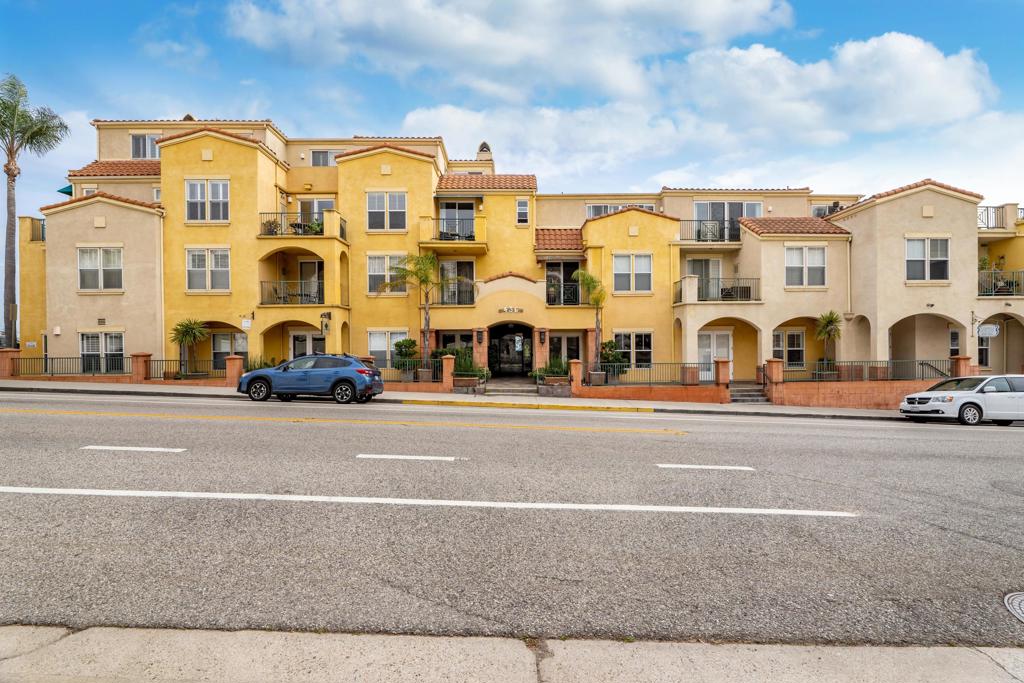 Poli Oaks Pavillion - 5338 - Residential Lease