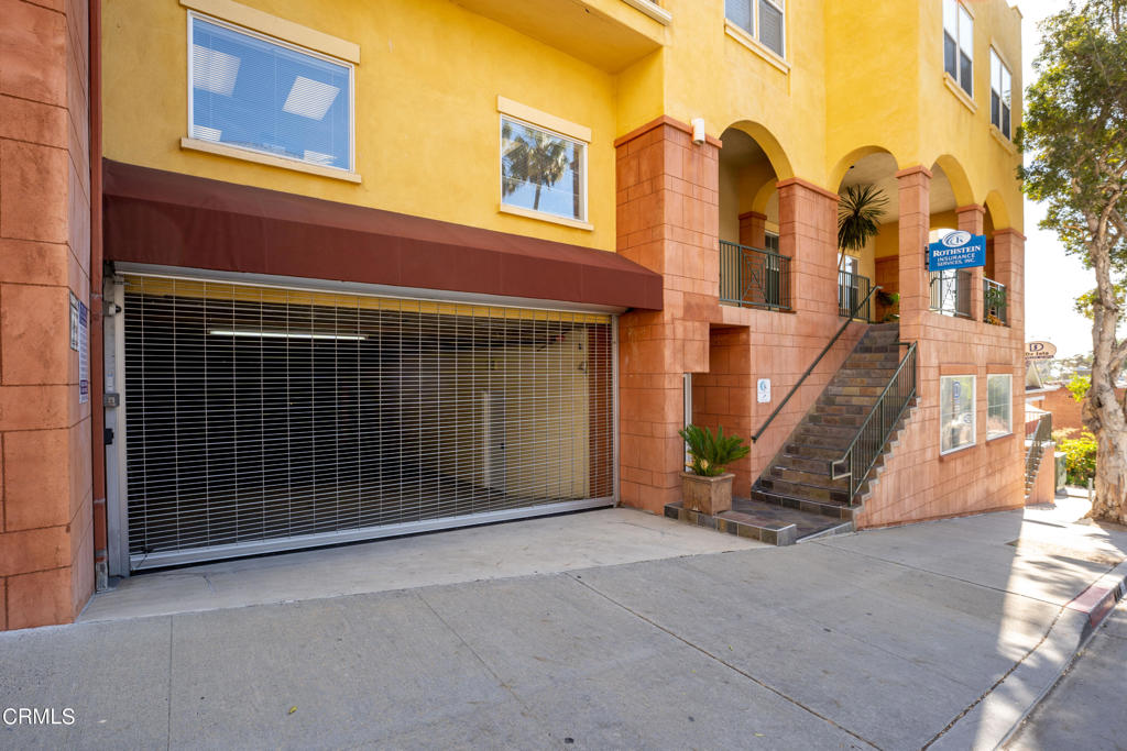 Poli Oaks Pavillion - 5338 - Residential Lease