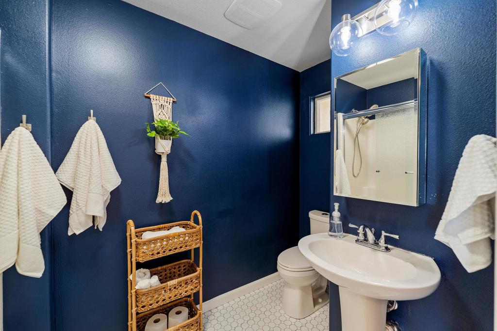Poli Oaks Pavillion - 5338 - Residential Lease