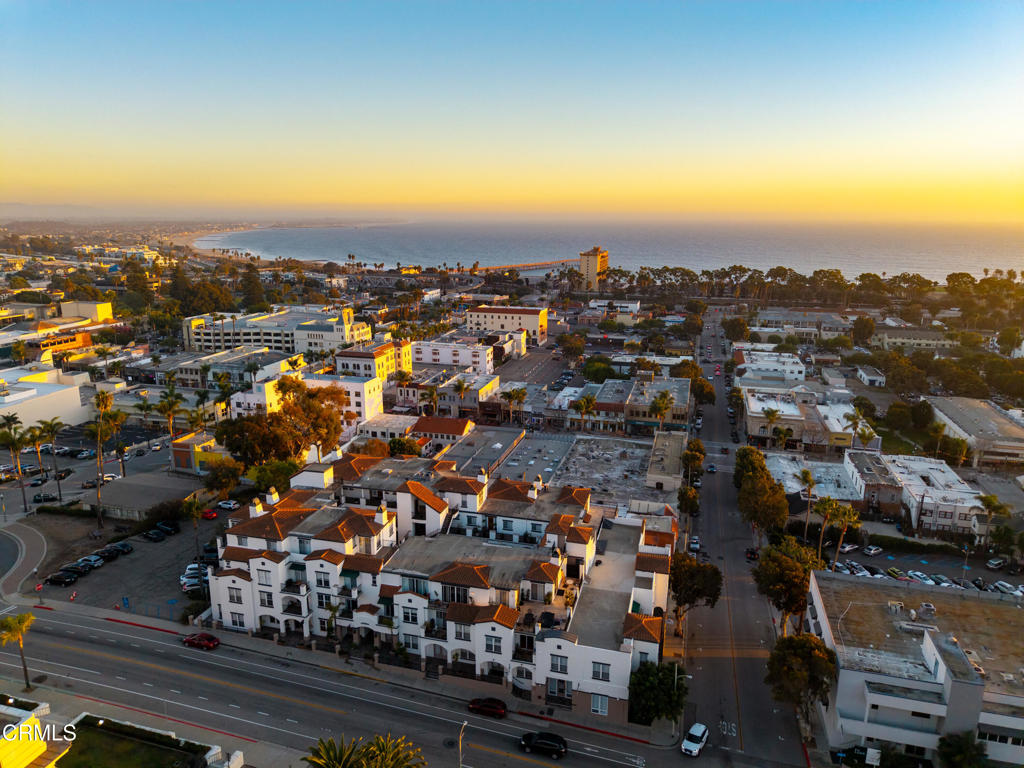 Poli Oaks Pavillion - 5338 - Residential Lease