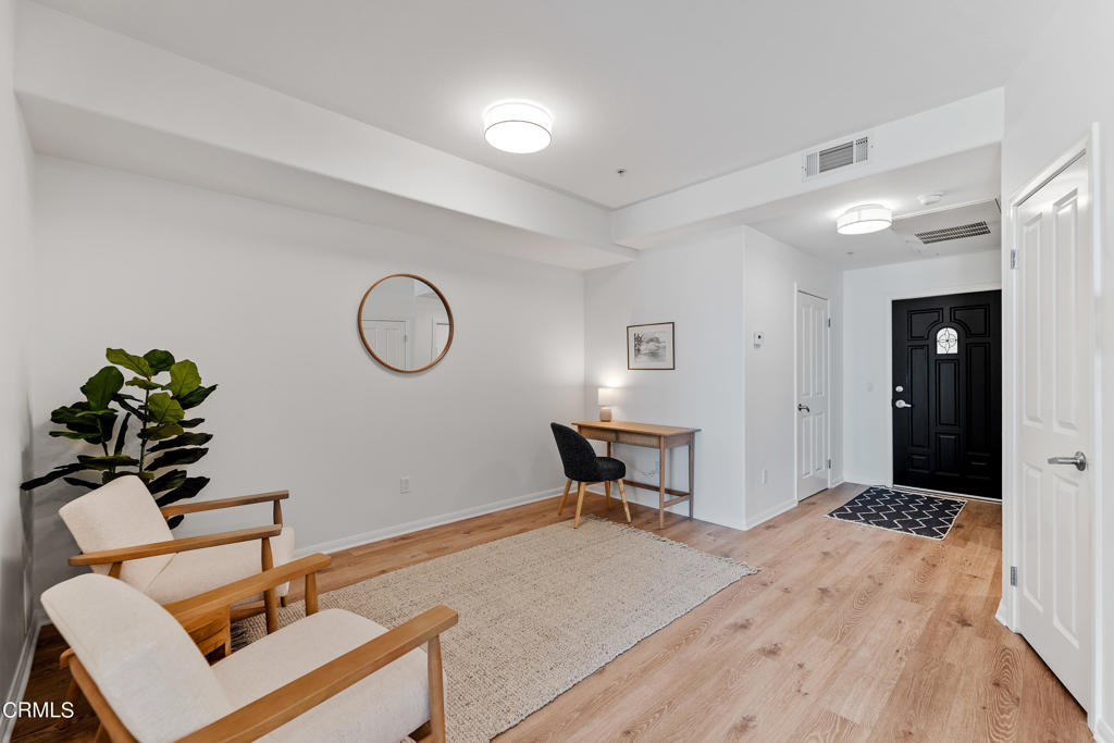 Poli Oaks Pavillion - 5338 - Residential Lease