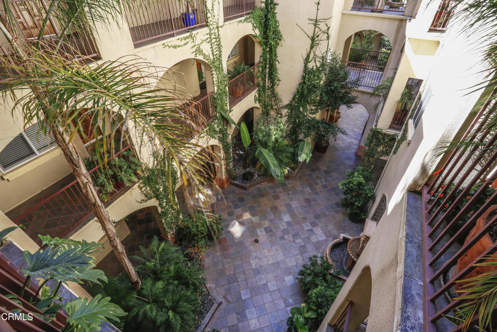 Poli Oaks Pavillion - 5338 - Residential Lease