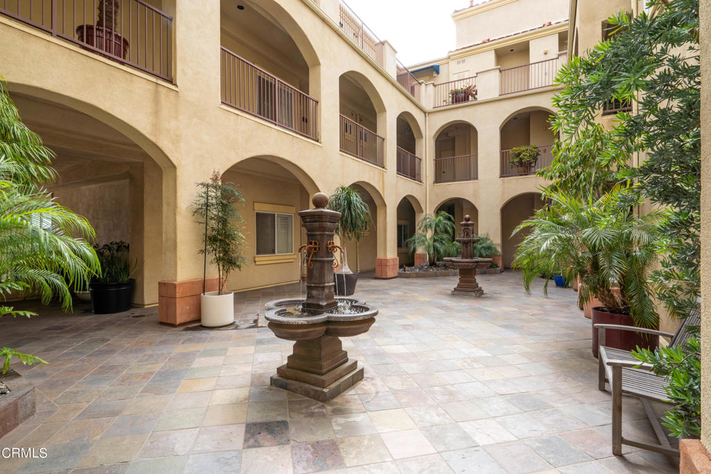 Poli Oaks Pavillion - 5338 - Residential Lease