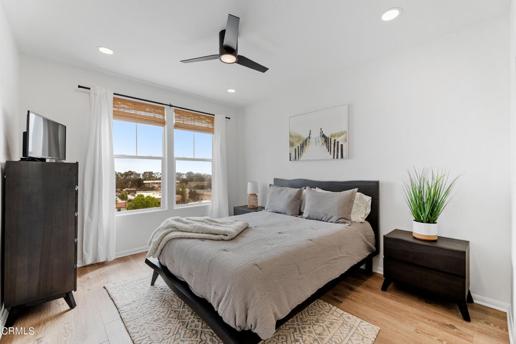 Poli Oaks Pavillion - 5338 - Residential Lease