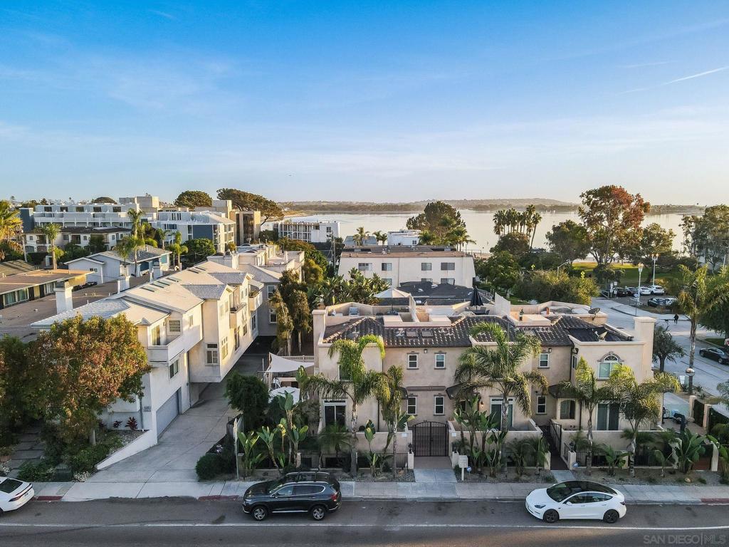 1311 Pacific Beach Dr