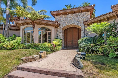 Property photo of 6999 Royal Birkdale Place, Rancho Santa Fe, CA 92067