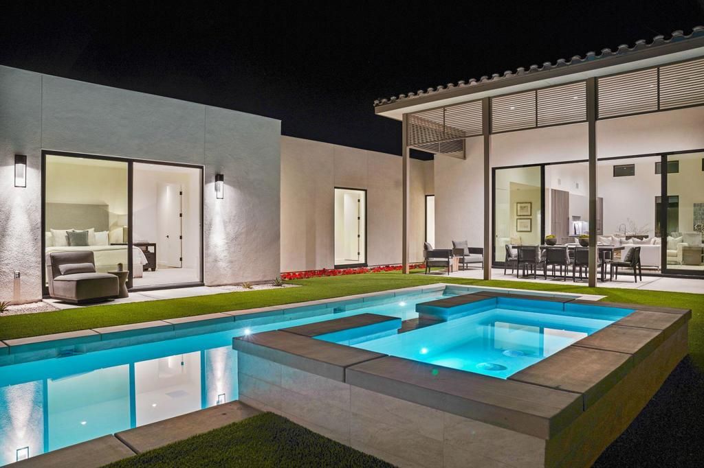 listing image 130728709714672027900