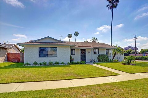 Photo of 7976 San Marino Dr, Buena Park, CA 90620 (MLS # SW26076605)