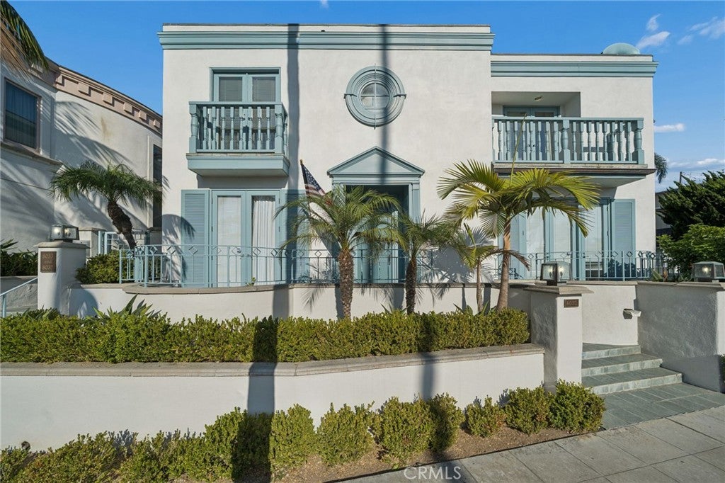 8031 Calle De La Plata