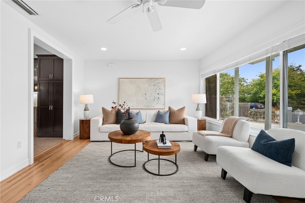 2665 Club Mesa Place