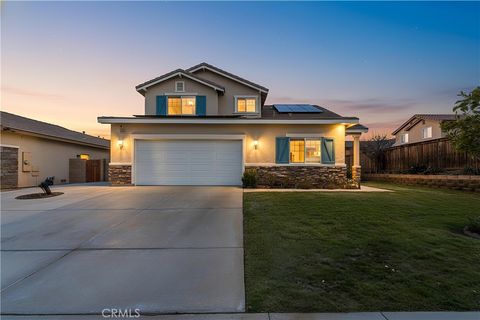 Photo of 13505 Fullerton Ln, Victorville, CA 92392 (MLS # SW26026869)