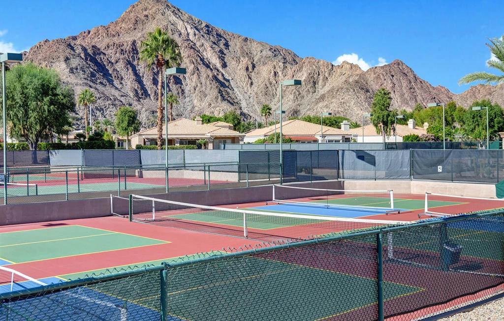 Laguna De La Paz - Residential