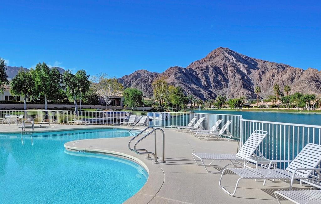 Laguna De La Paz - Residential