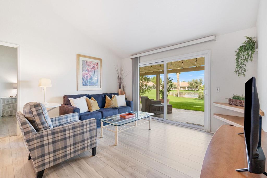 La Quinta Palms - Residential