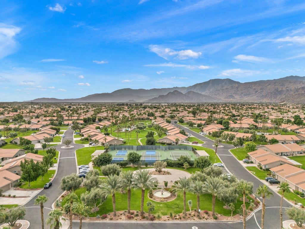 La Quinta Palms - Residential