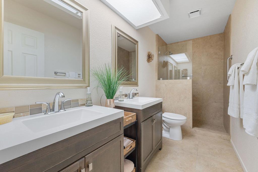 La Quinta Palms - Residential