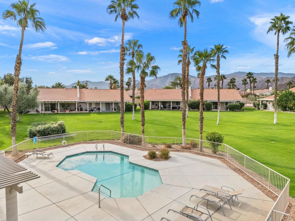 La Quinta Palms - Residential