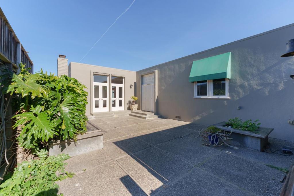606 Central Avenue