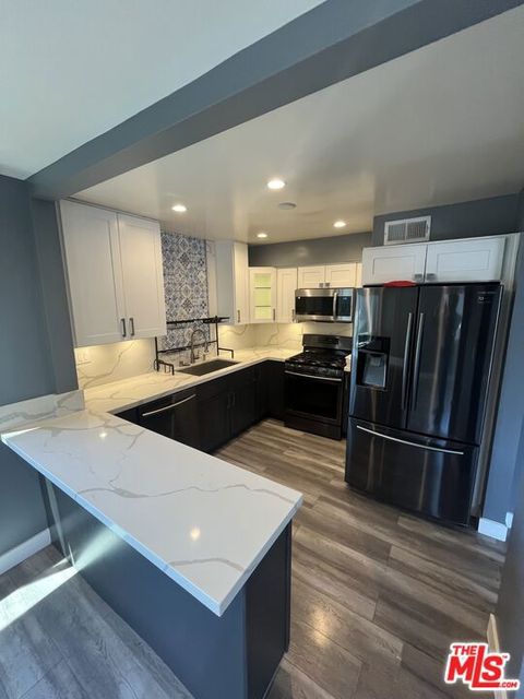 Photo of 4418 Colfax Avenue #1, Studio City, CA 91602 (MLS # 26647615)