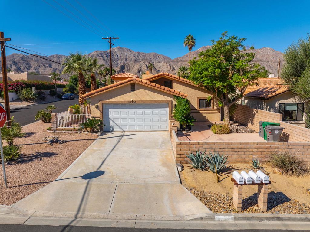 La Quinta Cove - Residential