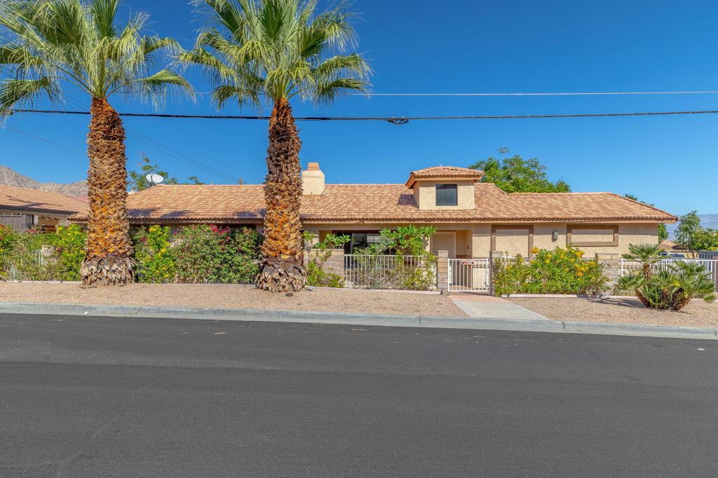 La Quinta Cove - Residential