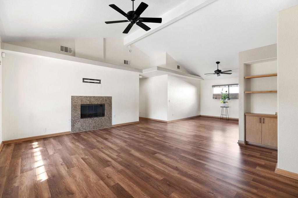 La Quinta Cove - Residential