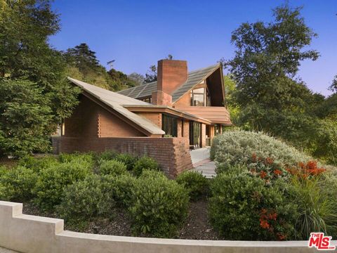 14148 Rustic Lane Pacific Palisades CA 90272