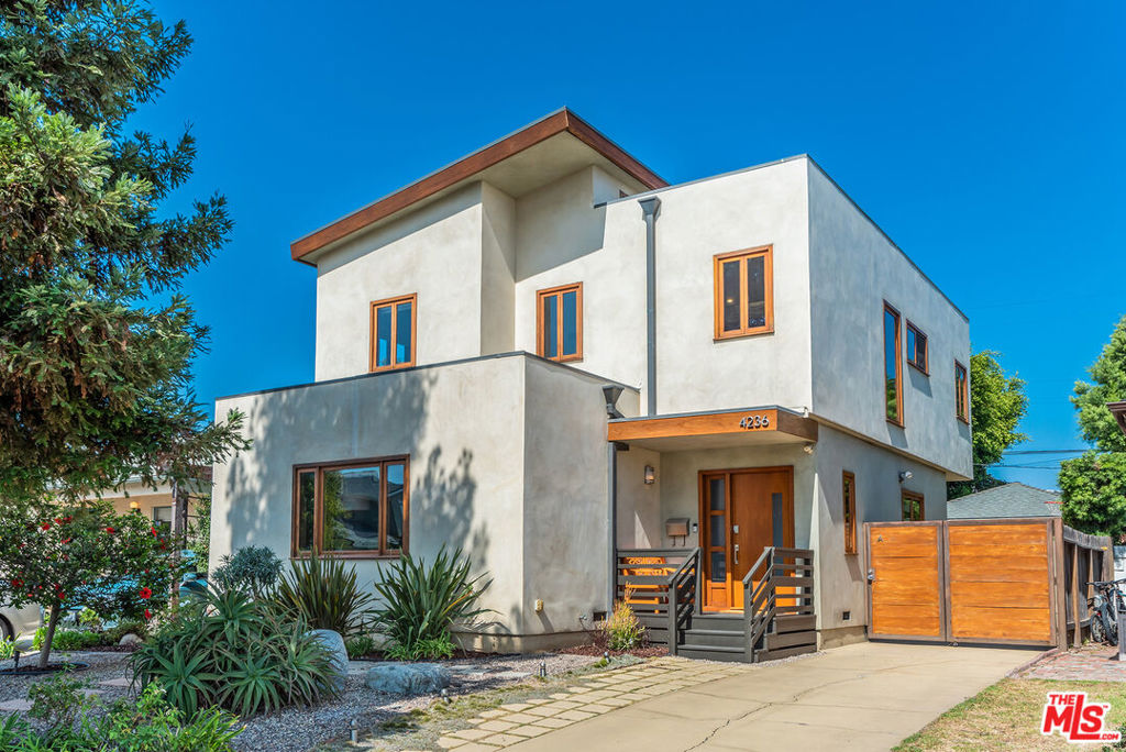 ***AVAILABLE 9/1/23 Rent Spre Link: https://apply.link/xjj6hjs. Culver City Services & Schools. Relaxed Living All Year Round! Primary 4-bedroom, three bath, 2117 sq ft residence plus a 300 sq ft legal detached ADU with Murphy Bed, 3/4 bath, kitchenette; perfect as a 5th bedroom, guest suite, or office. Captivating and perfect for anyone who appreciates privacy, comfortable living, and enjoys entertaining. Framed for fun with fluid indoor-outdoor spaces and niceties that bring family and friends together with plenty of room for active play and leisurely relaxation. Great open floor plan with the downstairs serving as the host to a fabulous chef's kitchen with pantry, a one-bedroom/office, and bath, featuring wood sliding doors that lead to your private outdoor oasis with a large deck, built-in BBQ, and outdoor hot/cold shower. Upstairs, fabulous landing/den area, the sumptuous primary suite, two additional bedrooms, a full bath, and laundry. Ideally located close to shops, parks, schools, local amenities, great dining, movie theatres, LAX, and Venice Beach. r. Ideal Marina del Rey adjacent area, located close to shops, parks, schools, local amenities, great dining, movie theatres, LAX, and Venice Beach.