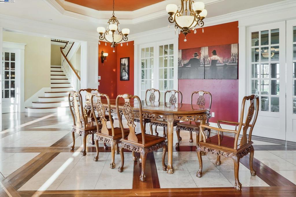 BRENTWOOD - Residential