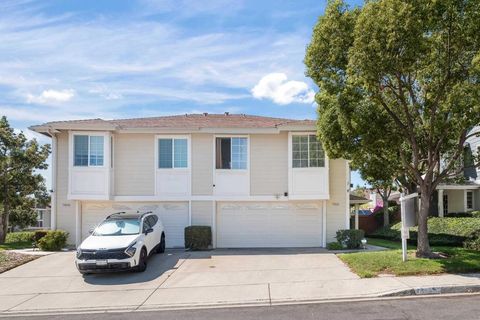 7810 Mission Montana Pl San Diego CA 92120