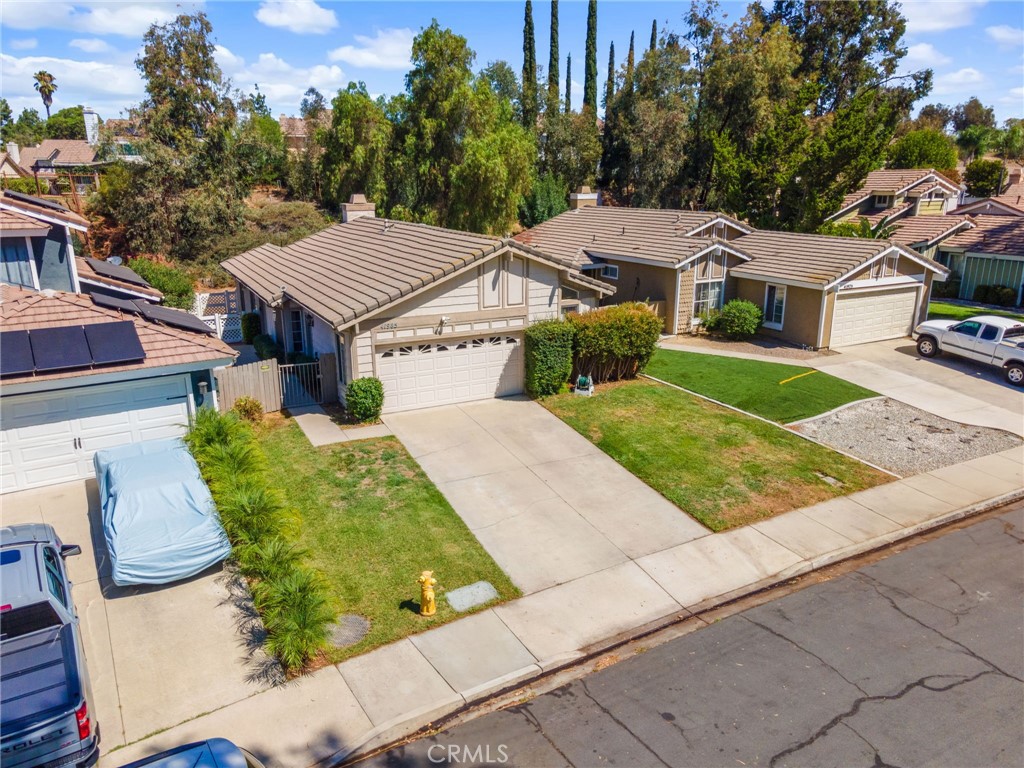 41985 Kaffirboom Court