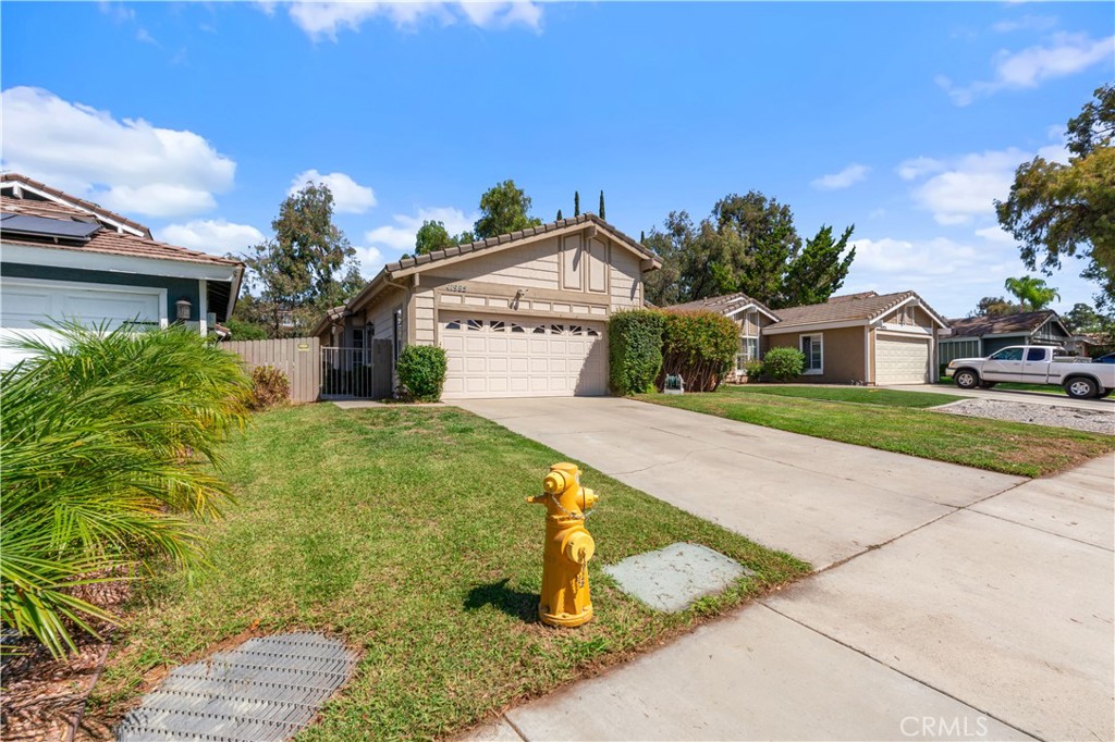 41985 Kaffirboom Court