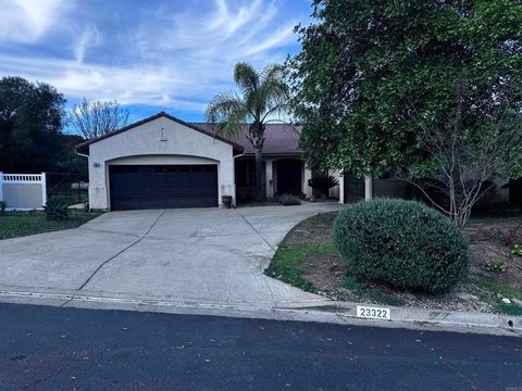 23322 Nuevo Mundo Drive Ramona CA 92065