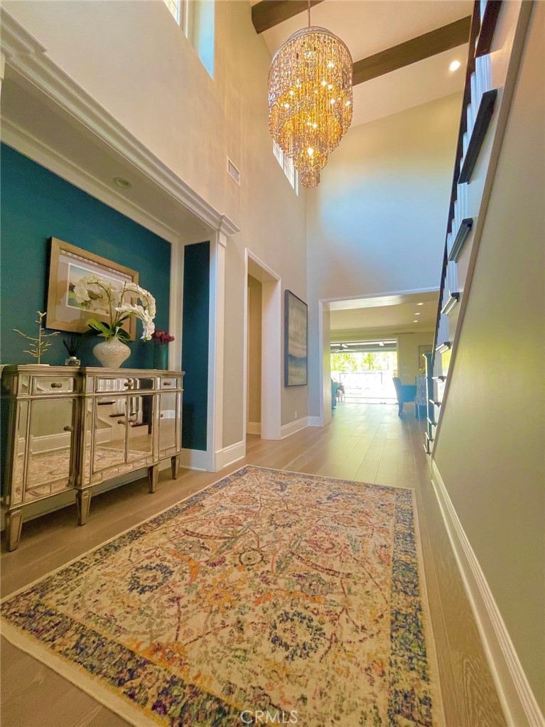 33 Sunset Cv
