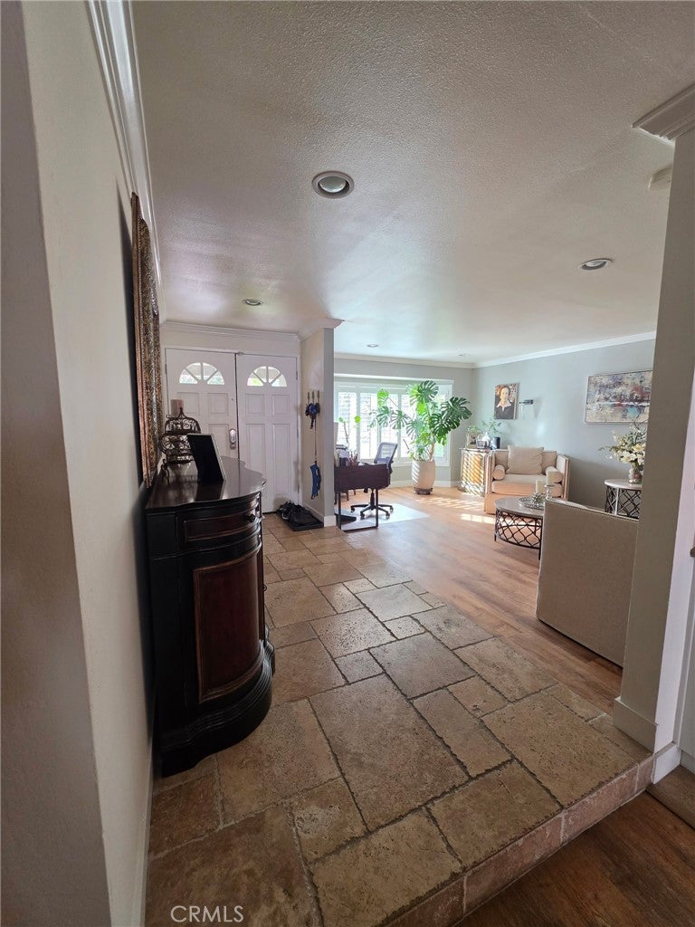 10432 Rexford Drive