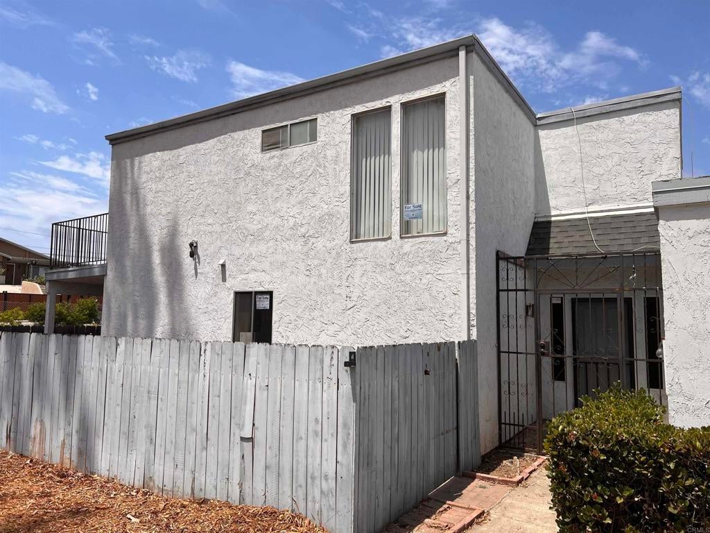 1640 Maple Drive 64