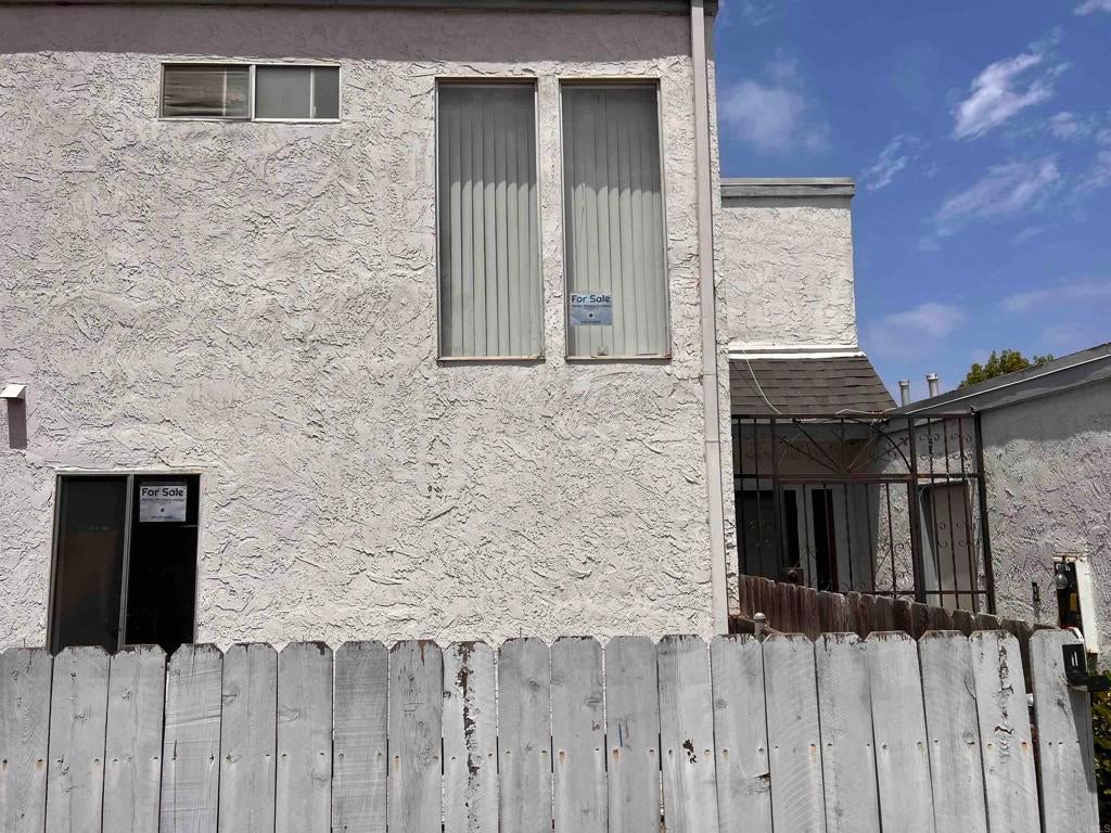 1640 Maple Drive 64
