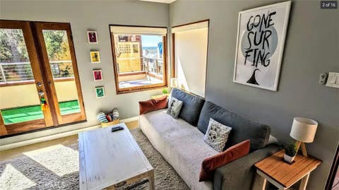 Photo of 3206 Manhattan Avenue, Manhattan Beach, CA 90266 (MLS # SB26181298)