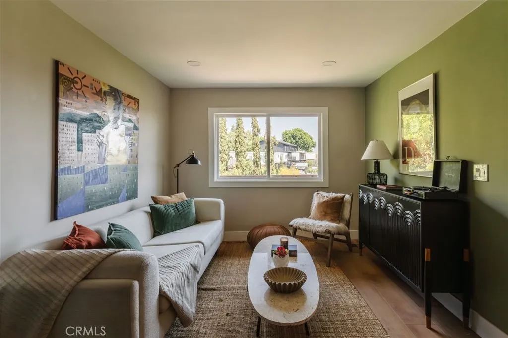 Los Angeles, California 90031, United States, 2 Bedrooms Bedrooms, ,2 BathroomsBathrooms,Residential,Active,171722