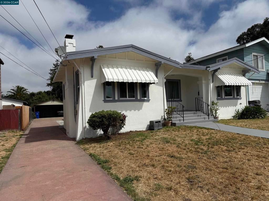 2615 Humboldt Ave AVE, Oakland CA 94602