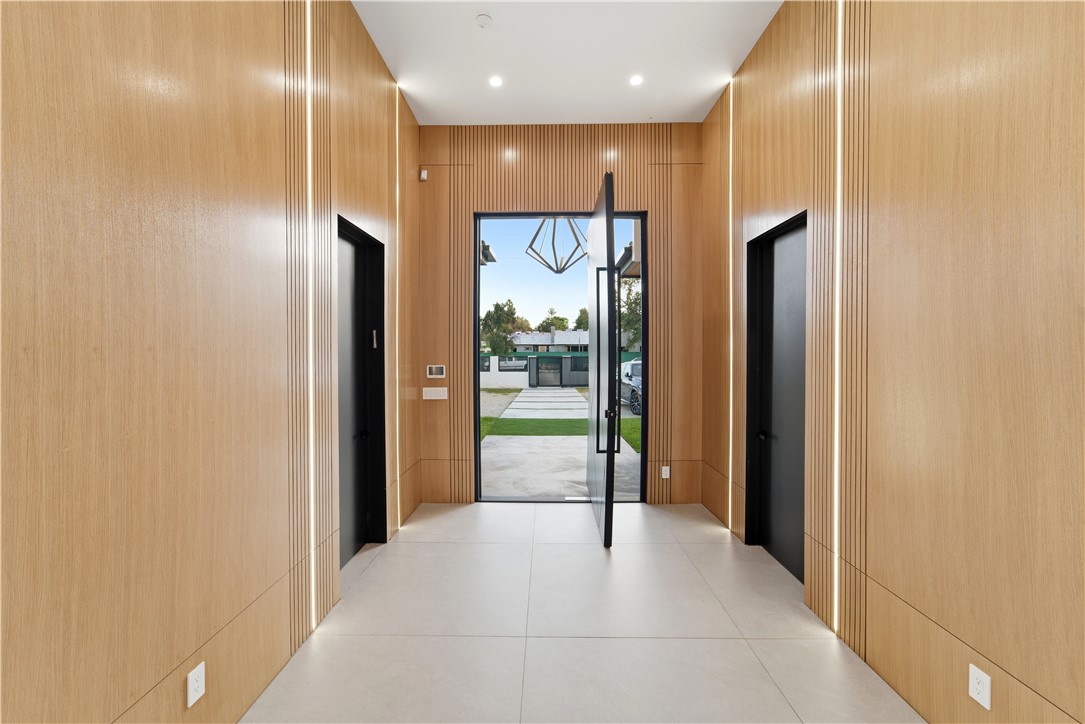 23227 Burbank Boulevard