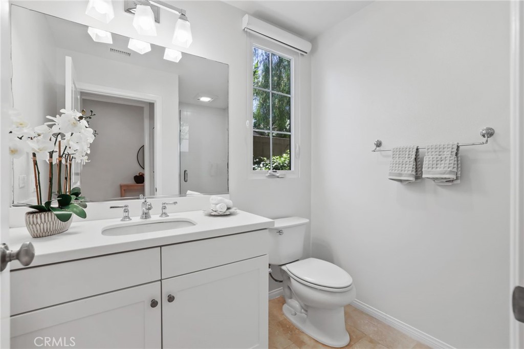118 Chestnut Grove, Irvine CA 92620 - Photo 18