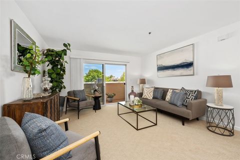 Photo of 4501 Cedros Avenue #338, Sherman Oaks, CA 91403 (MLS # OC26005282)