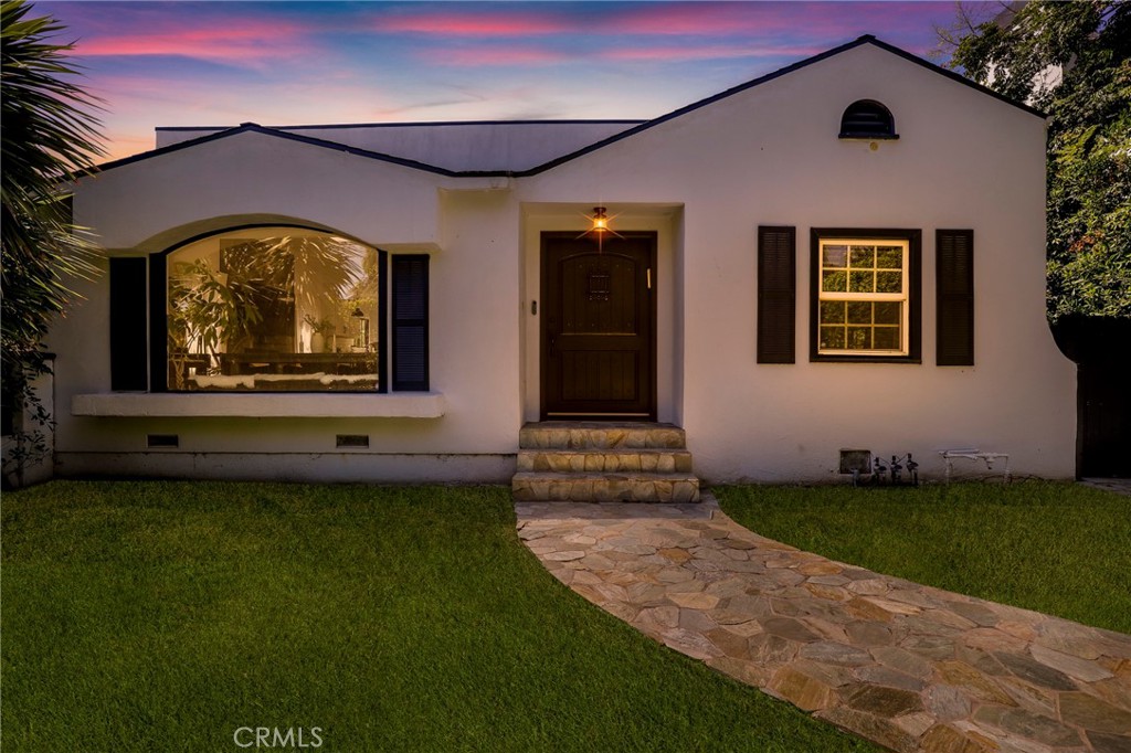 Completely renovated in 2019, this Spanish-style residence blends timeless architecture with a modern, open-concept design in one of Los Angeles’ most desirable neighborhoods. With 4 bedrooms and 3 bathrooms across approximately 2,100 square feet, the home sits on a generous 6,494 sq ft lot.
The expansive living room features soaring ceilings, abundant skylights, and large windows that flood the space with natural light. Hardwood floors and a cozy fireplace create a warm yet sophisticated setting, while the open flow leads seamlessly into the dining and kitchen areas.
The chef’s kitchen is fully updated with modern appliances, sleek finishes, and plenty of counter space. The spacious primary suite includes a walk-in closet and a spa-like bathroom, while the additional bedrooms and bathrooms offer comfort and flexibility for family, guests, or a home office.
Upgraded with central heating and A/C, in-unit laundry, and a thoughtfully designed layout, this home is move-in ready. Outside, the large private yard provides the perfect space to relax, entertain, or garden, with the added convenience of driveway parking.
Located just a short distance from Melrose Avenue, The Grove, and the Beverly/Fairfax district, 543 N Gardner offers the best of LA living — character, comfort, and an unbeatable location.
Don’t wait — this beautifully updated home is a rare find and won’t stay on the market for long!