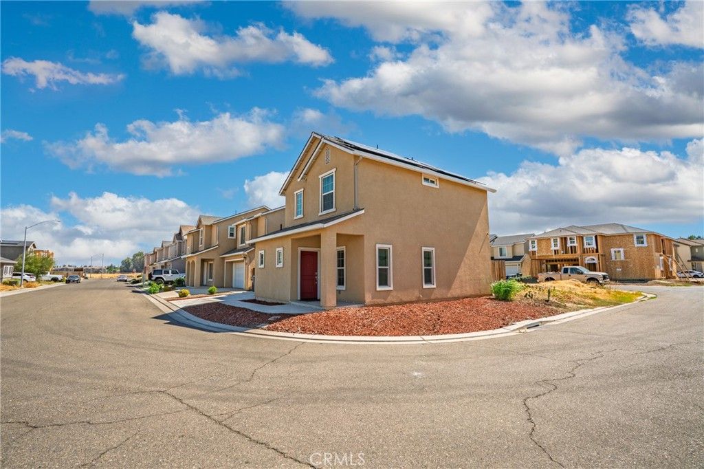 Photo of 1344 Hermosa Drive Dr, Merced, CA 95348 (MLS # MC25224672)
