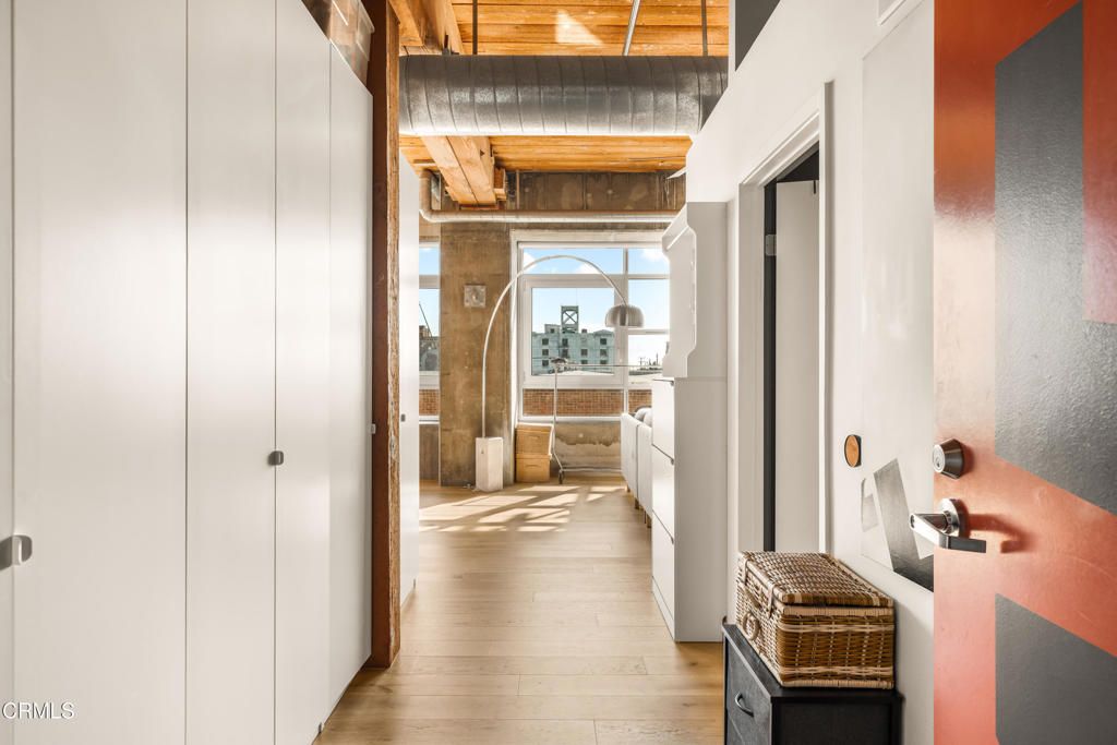 Photo of 530 S Hewitt Street #455, Los Angeles, CA 90013 (MLS # P1-25764)