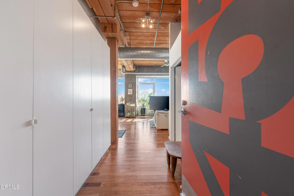 Photo of 530 S Hewitt Street #455, Los Angeles, CA 90013 (MLS # P1-25764)