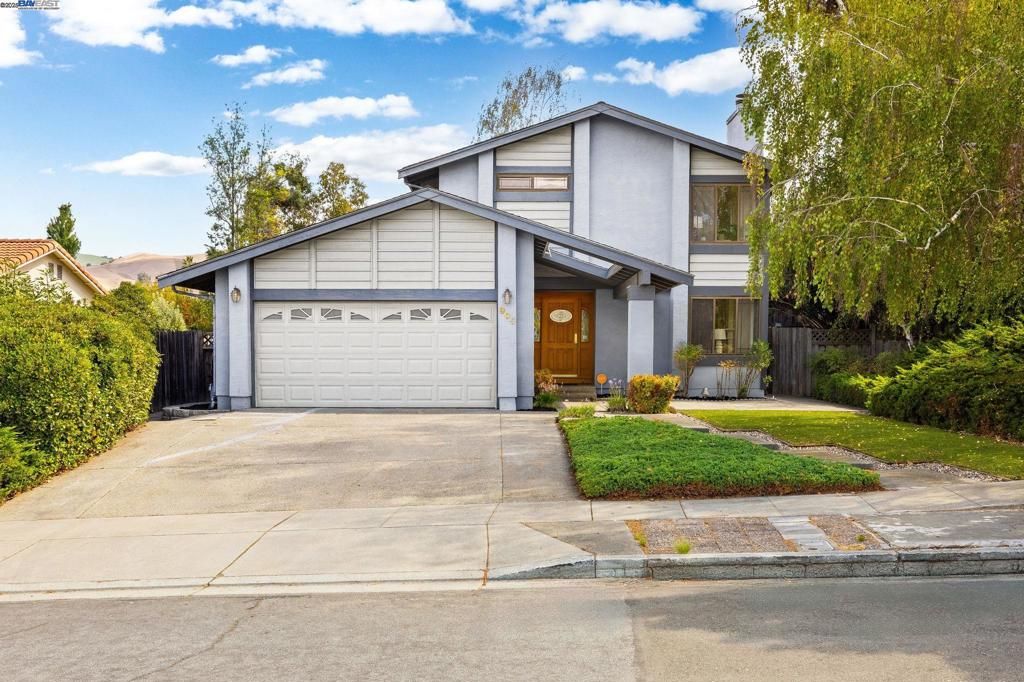 Photo of 905 Glenhill Dr Dr, Fremont, CA 94539 (MLS # 41113689)